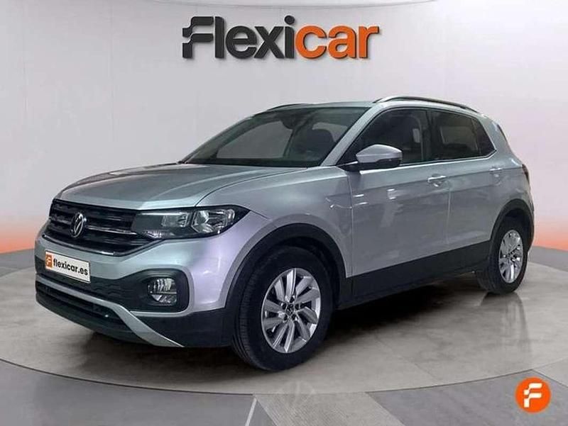 Usado VW T-Cross Advance 110 CV (80 kW) 2023 Gris SUV