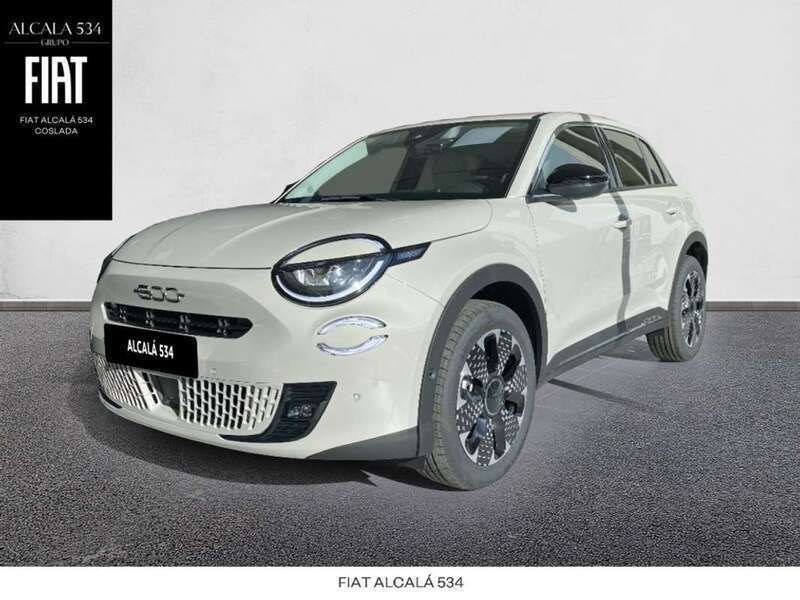 Beige Nuevo 2025 Fiat 600 SUV | 23.990 € (Precio justo) - Imagen 1/4