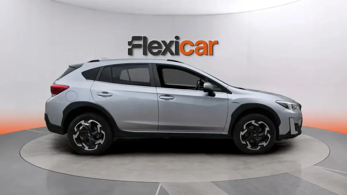 Usado Subaru XV Sport 151 CV (111 kW) 2022 Gris SUV