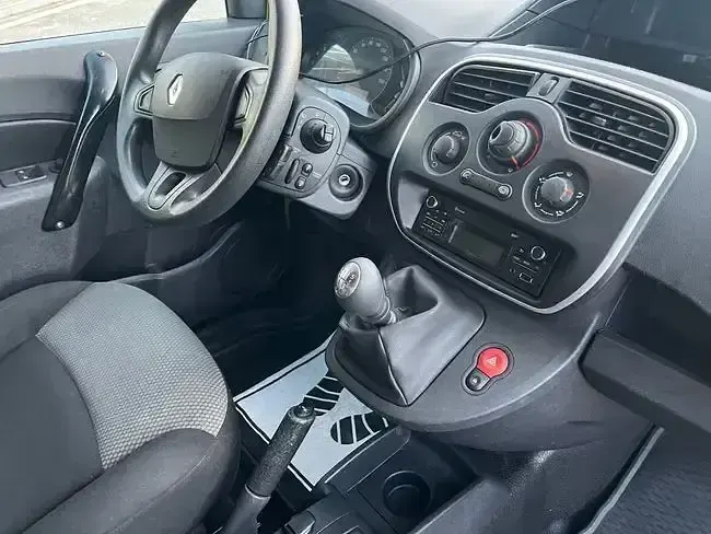 Usado Renault Kangoo 96 CV (70 kW) 2020 Amarillo Berlina