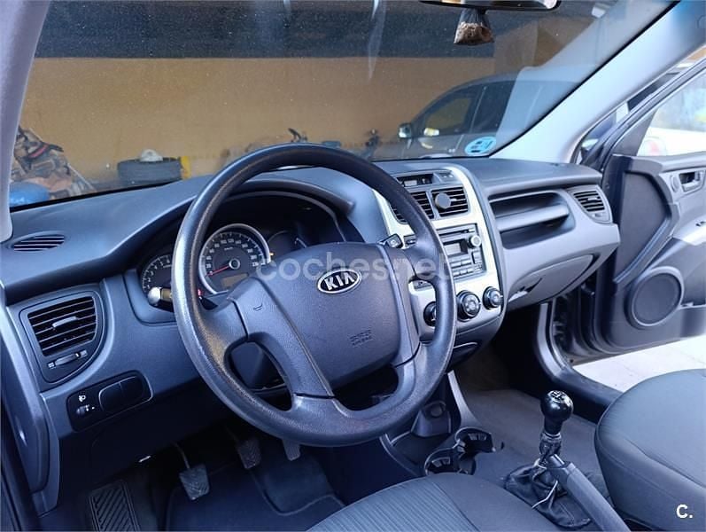 Usado Kia Sportage 142 CV (104 kW) 2008 Negro SUV