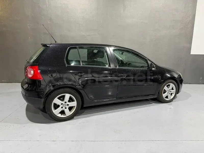 Usado VW Golf IV Sportline 105 CV (77 kW) 2005 Negro Berlina