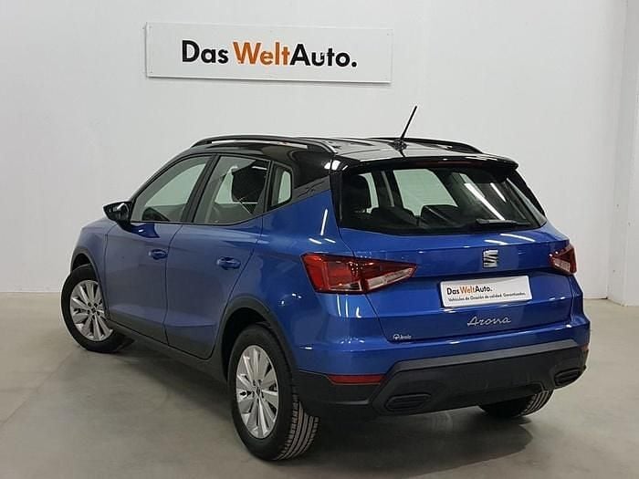 Usado Seat Arona Style 115 CV (84 kW) 2024 Azul SUV