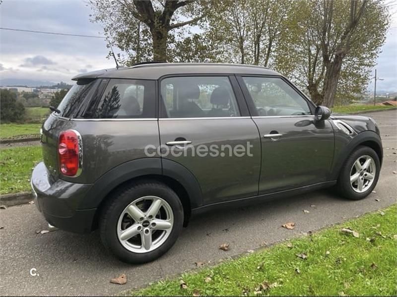 Usado Mini One D Countryman 90 CV (66 kW) 2012 Marrón SUV