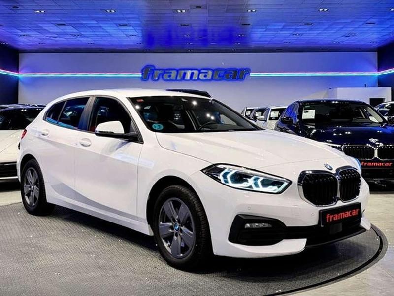 Usado BMW 116 116 CV (85 kW) 2021 Blanco Utilitario