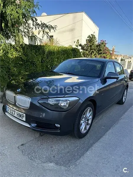 Usado BMW 118 M Sport 143 CV (105 kW) 2012 Gris / plata Utilitario