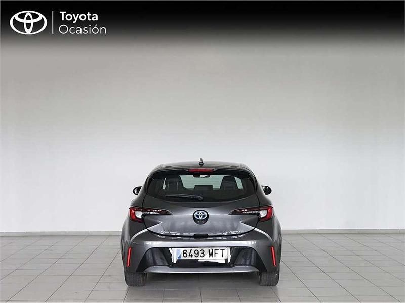 Usado Toyota Corolla Active 140 CV (102 kW) 2023 Monovolumen