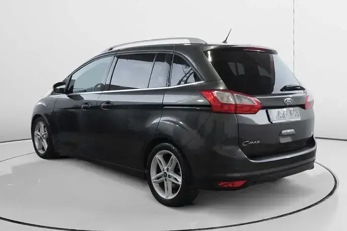 Usado Ford C-MAX Titanium 125 CV (91 kW) 2017 Monovolumen