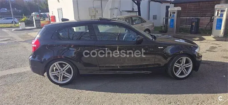 Usado BMW 118 143 CV (105 kW) 2008 Negro Utilitario