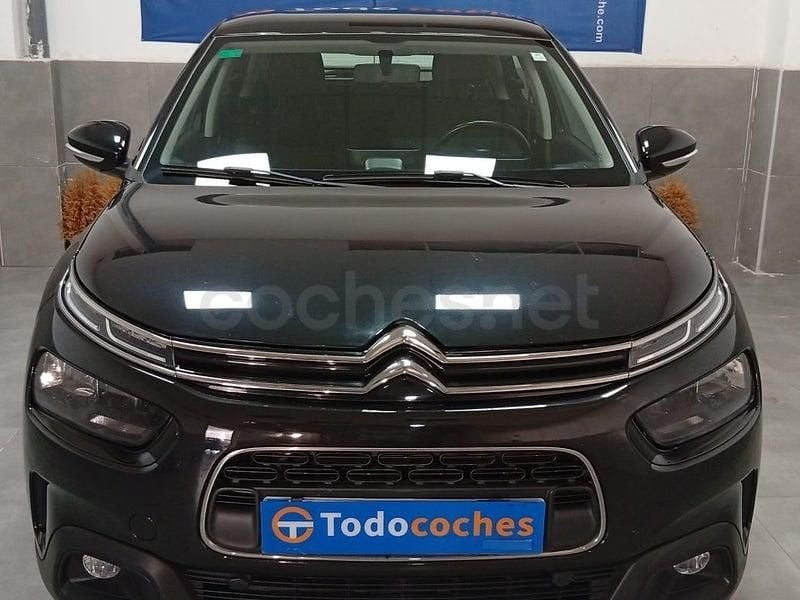 Usado Citroën C4 Cactus Feel 102 CV (75 kW) 2020 Negro Utilitario