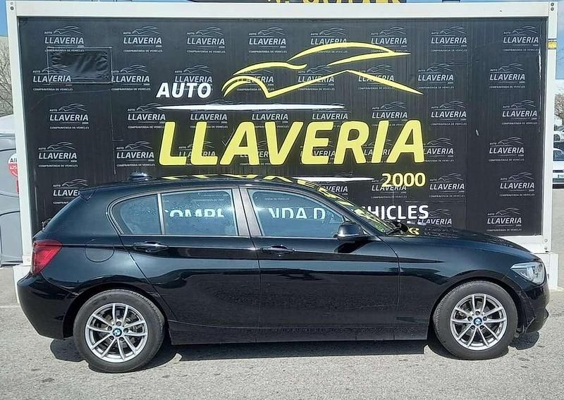 Usado BMW 118 150 CV (110 kW) 2015 Negro Utilitario