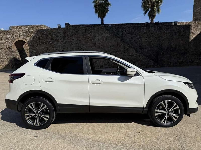 Usado Nissan Qashqai Style Edition 116 CV (85 kW) 2021 Blanco SUV