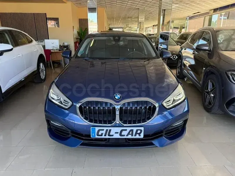 Usado BMW 118 Comfort Edition 150 CV (110 kW) 2022 Azul Berlina