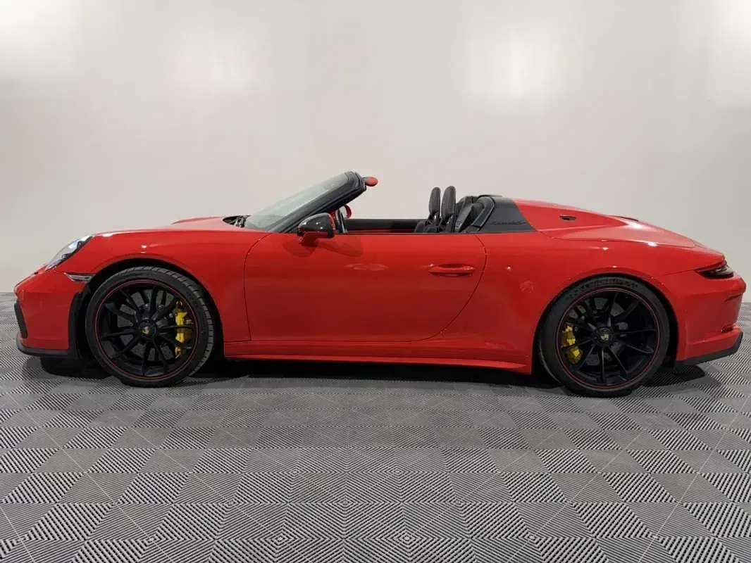 Usado Porsche 911 Speedster 510 CV (375 kW) 2019 Rojo Descapotable