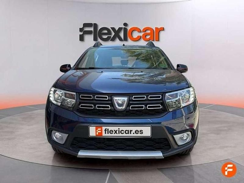 Usado Dacia Sandero Comfort 90 HP (66 kW) 2019 Azul Citadino