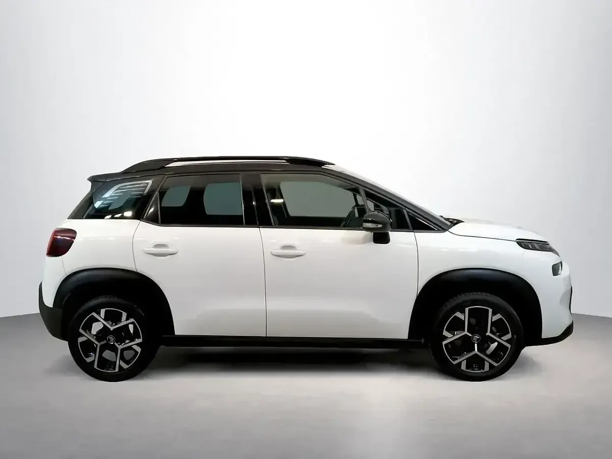 Usado Citroën C3 Aircross Shine 120 CV (88 kW) 2022 Blanco SUV