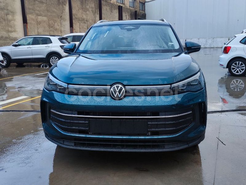 Azul Nuevo 2025 VW Tiguan SUV | 46.800 € - Imagen 1/4