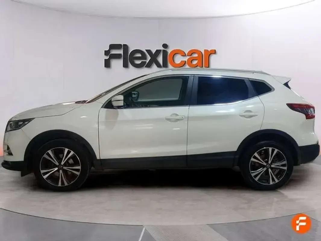 Usado Nissan Qashqai Acenta 140 CV (102 kW) 2018 Blanco SUV