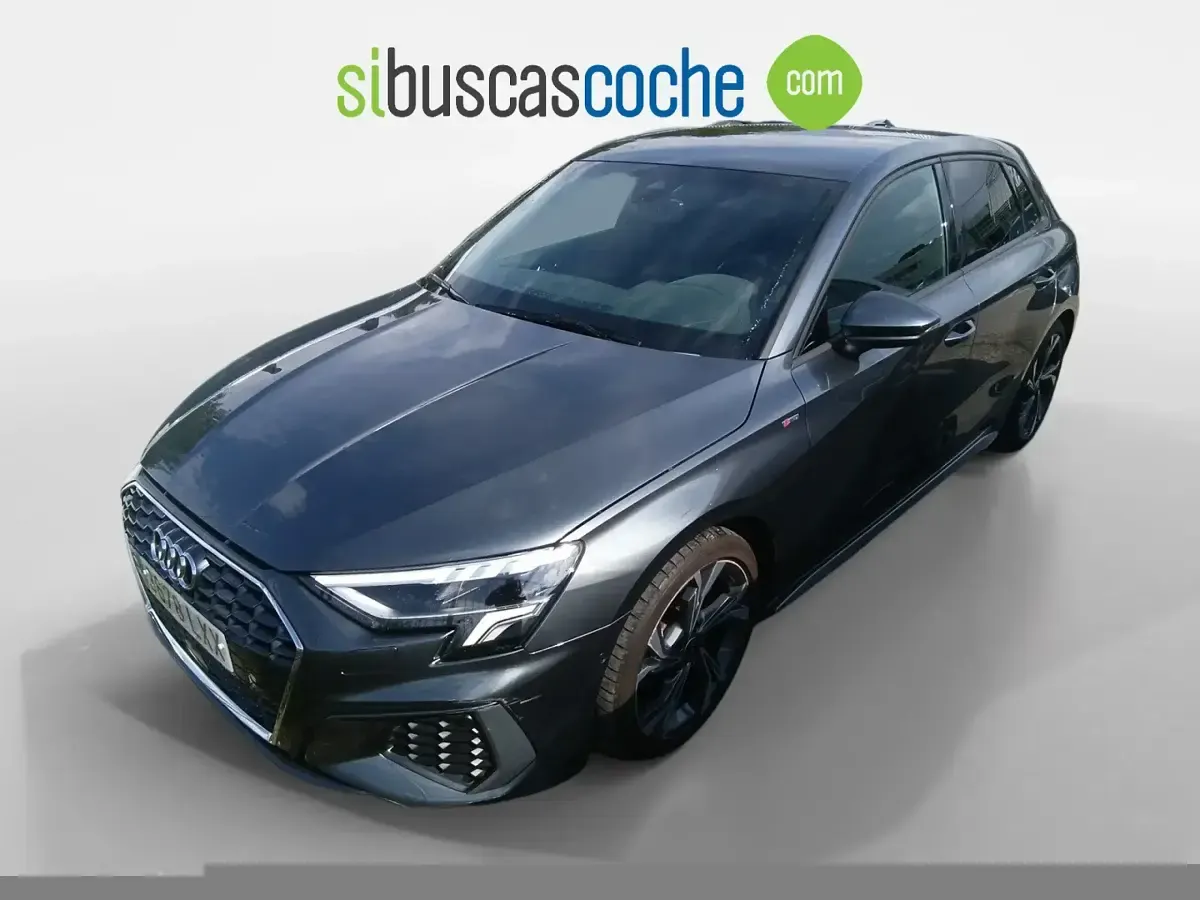 Usado Audi A3 150 CV (110 kW) 2022 Gris/plata Berlina