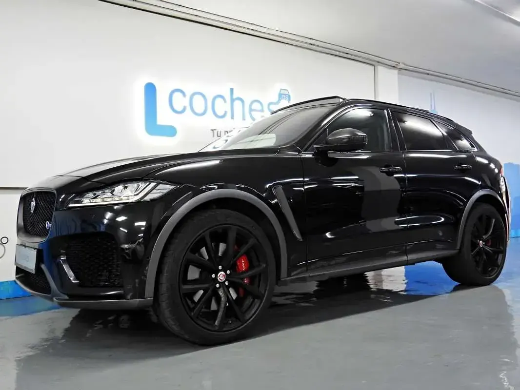 Usado Jaguar F-Pace SVR 551 CV (405 kW) 2019 Negro SUV
