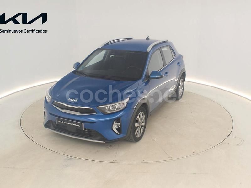 Azul Usado 2024 Kia Stonic SUV | 19.955 € (Precio justo) - Imagen 1/4