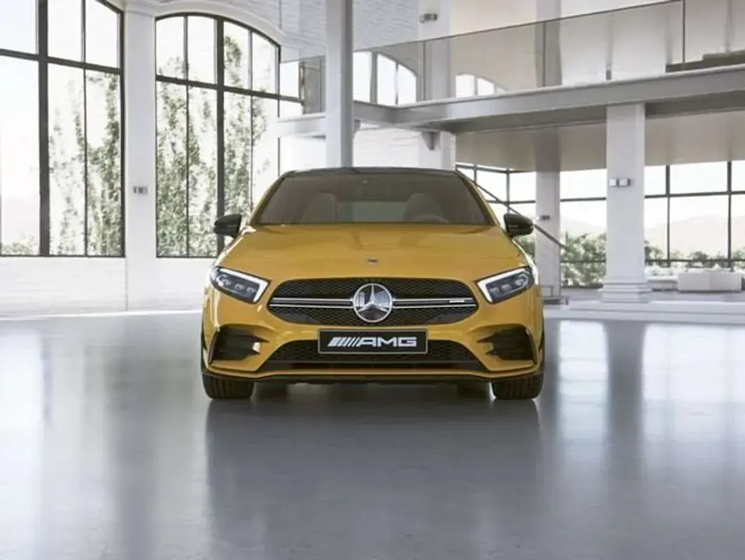 Usado Mercedes A35 AMG AMG 306 CV (225 kW) 2020 Blanco Berlina