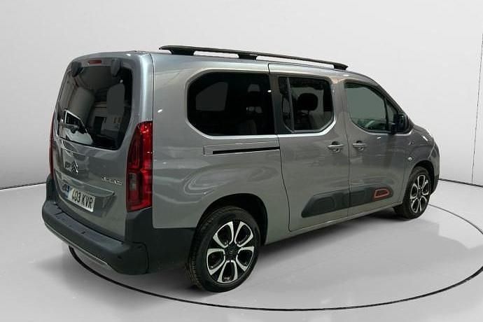 Usado Citroën Berlingo Shine 131 CV (96 kW) 2019 Monovolumen
