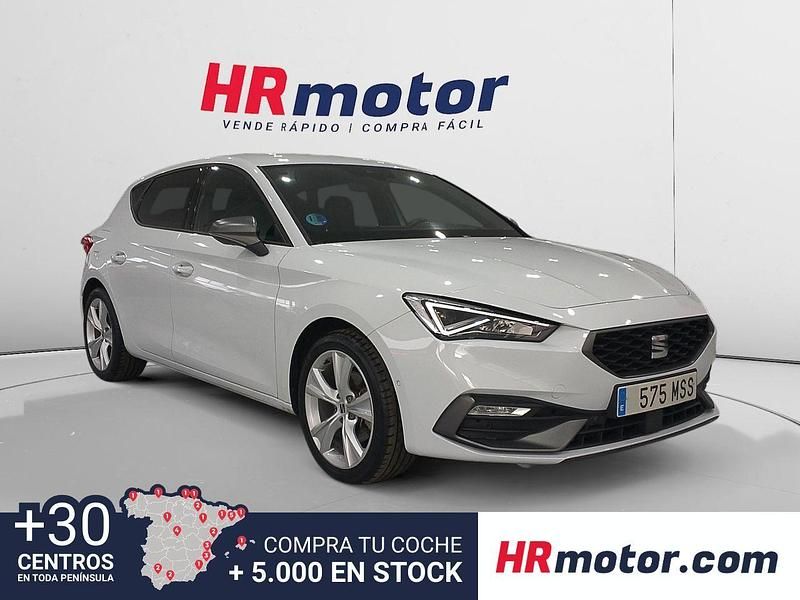 Blanco Usado 2024 Seat Leon FR Berlina | 22.340 € (Precio justo) - Imagen 1/4