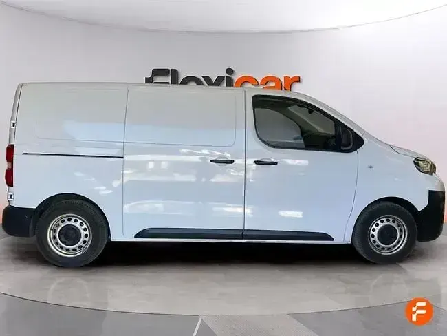 Usado Peugeot Expert S 120 CV (88 kW) 2023 Blanco Van