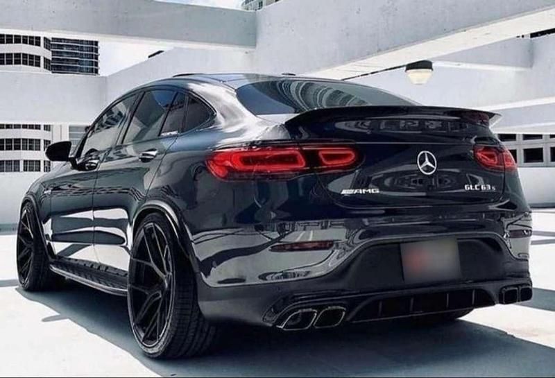 Usado Mercedes GLC63 AMG AMG 476 CV (350 kW) 2023 Negro Coupe