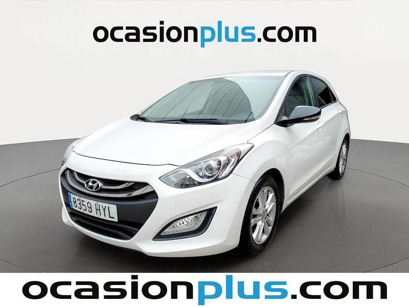 Blanco Usado 2014 Hyundai i30 GO! Utilitario | 9480 € (Precio justo) - Imagen 1/4