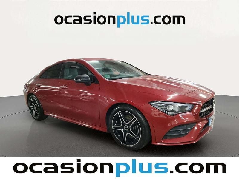 Usado Mercedes CLA200 AMG 150 CV (110 kW) 2024 Rojo Berlina