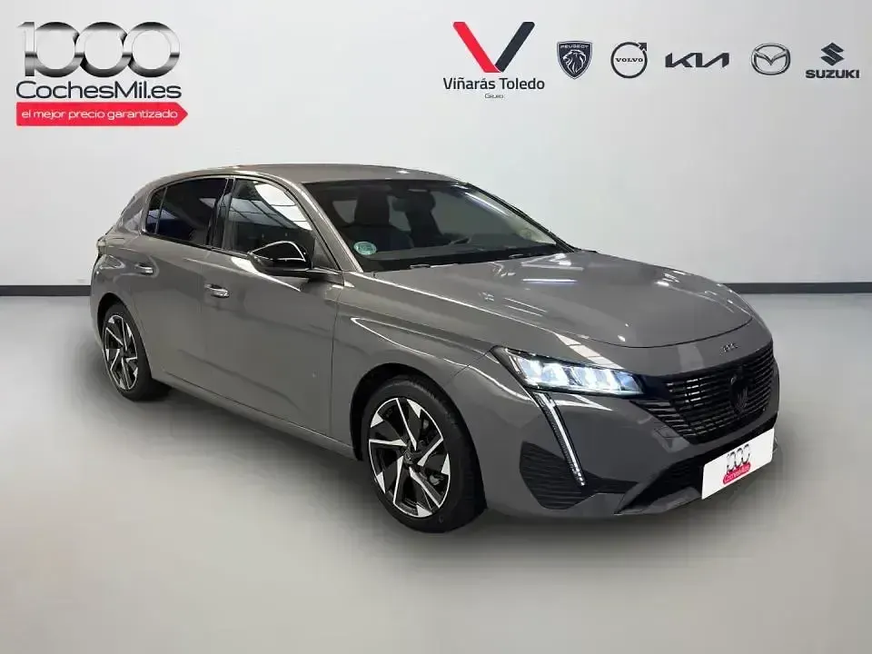 Usado Peugeot 308 Allure 145 CV (106 kW) 2025 Gris / plata Berlina