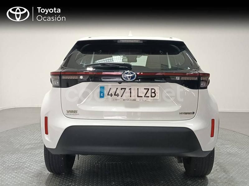 Usado Toyota Yaris Cross Active 116 CV (85 kW) 2022 Blanco SUV