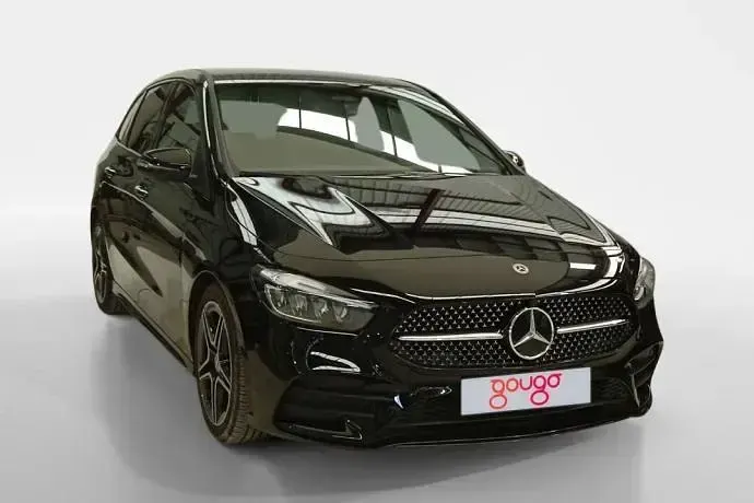 Usado Mercedes B200 150 CV (110 kW) 2024 Negro Utilitario