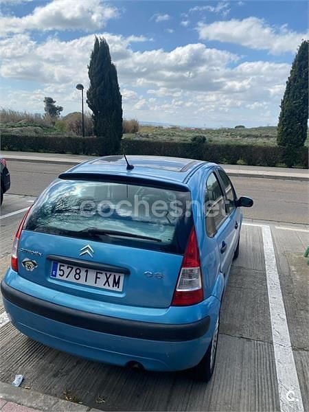 Usado Citroën C3 70 CV (51 kW) 2007 Azul Berlina