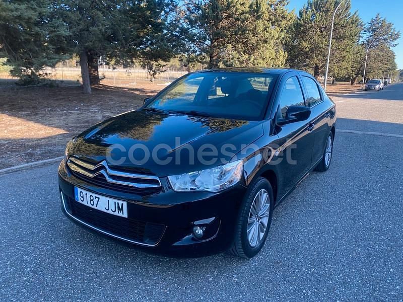 Negro Usado 2015 Citroën C-Elysee I Exclusive Berlina | 6990 € (Precio justo) - Imagen 1/4