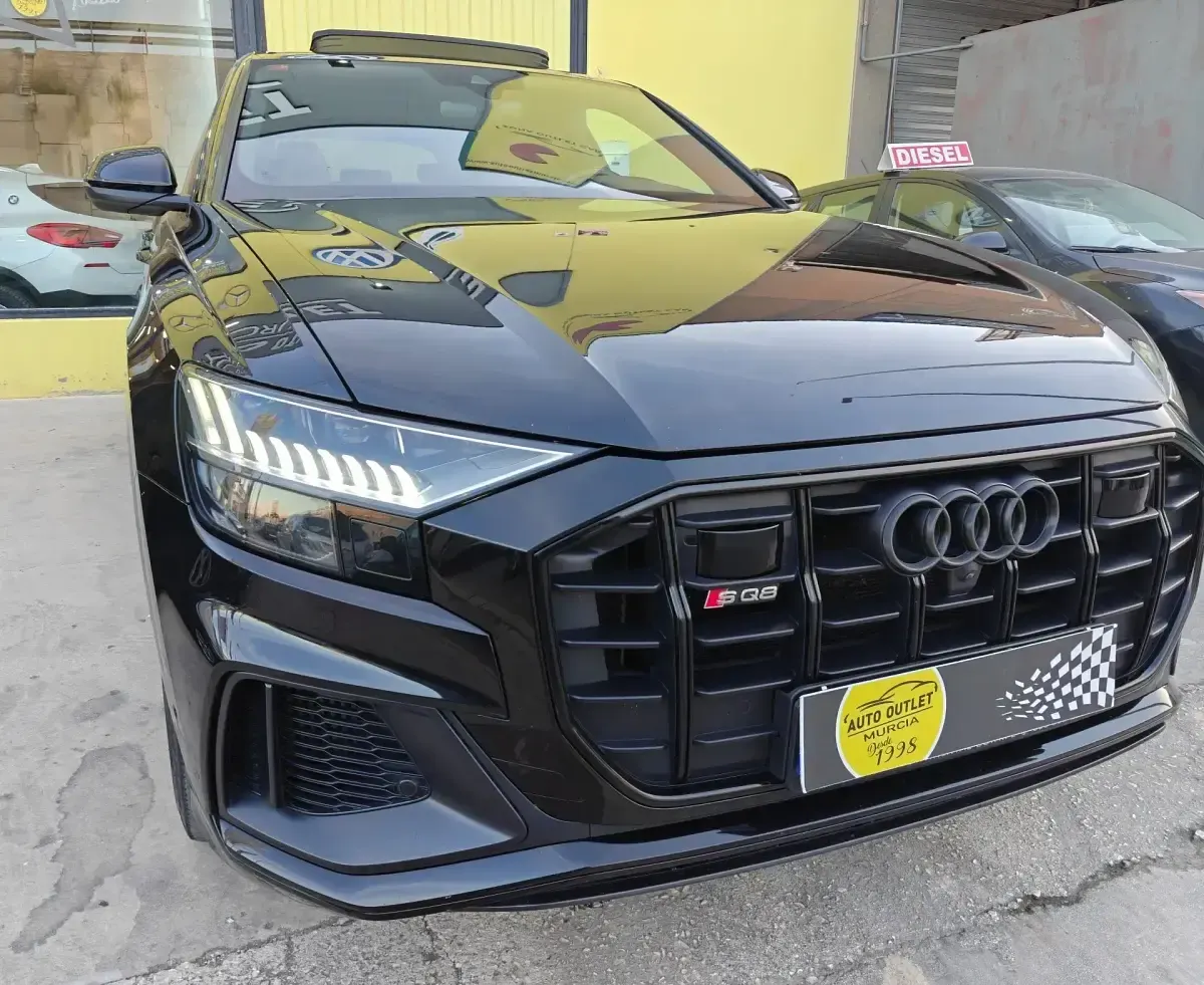 Usado Audi SQ8 435 CV (319 kW) 2020 Negro SUV