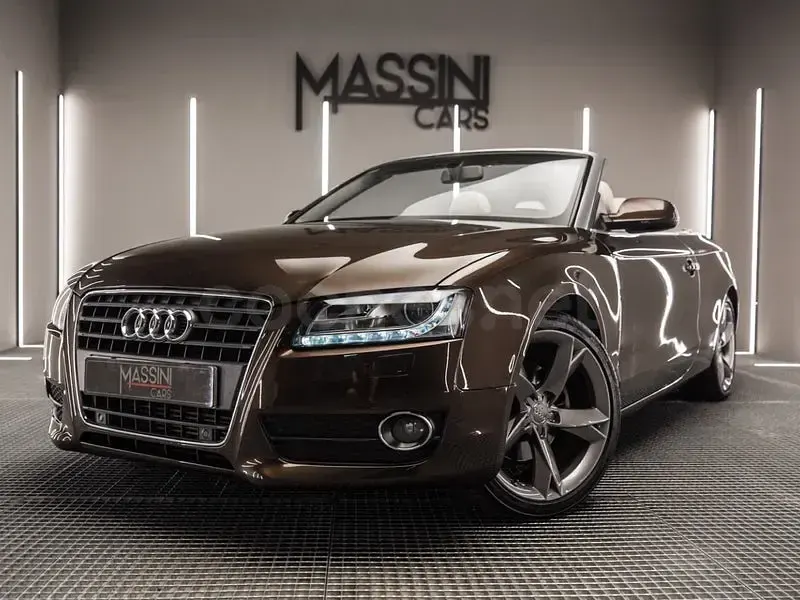 Usado Audi A5 Cabriolet 160 CV (117 kW) 2010 Marrón Descapotable