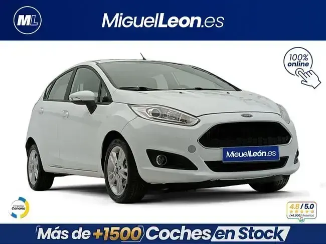 Usado Ford Fiesta Trend 75 CV (55 kW) 2017 Blanco Berlina