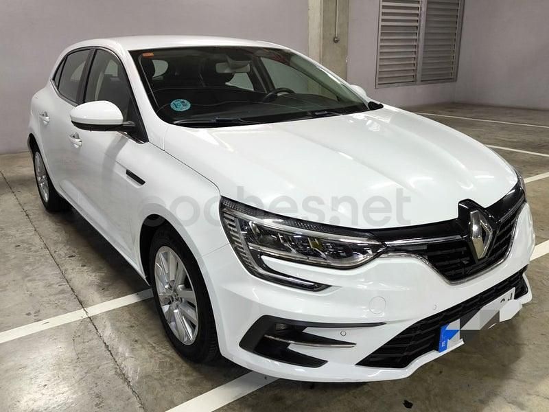 Usado Renault Mégane IV Business 115 CV (84 kW) 2021 Blanco Berlina