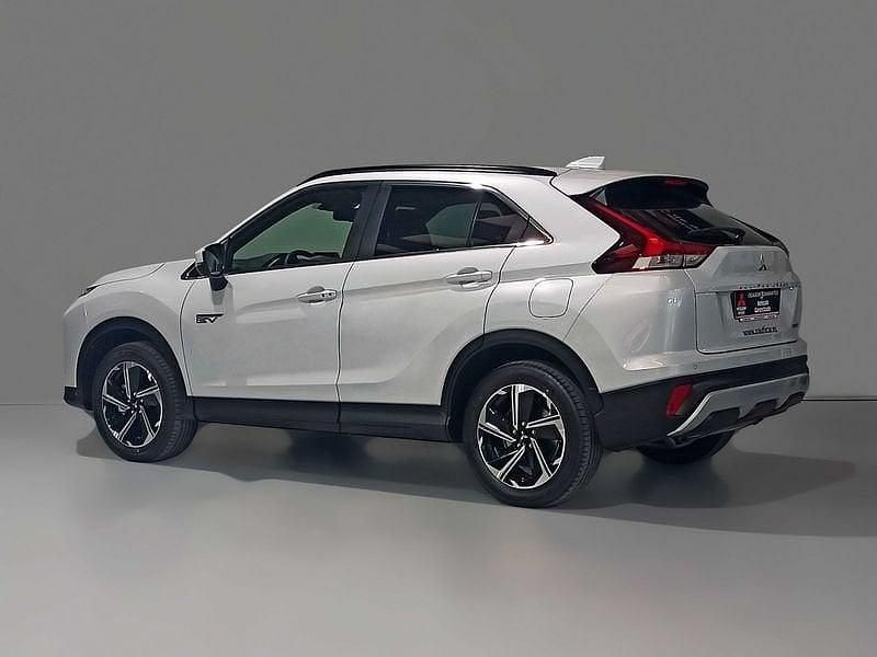 Usado Mitsubishi Eclipse Cross 188 CV (138 kW) 2025 Blanco SUV