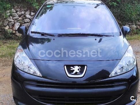 Negro Usado 2006 Peugeot 207 Berlina | 3900 € (Precio justo) - Imagen 1/4