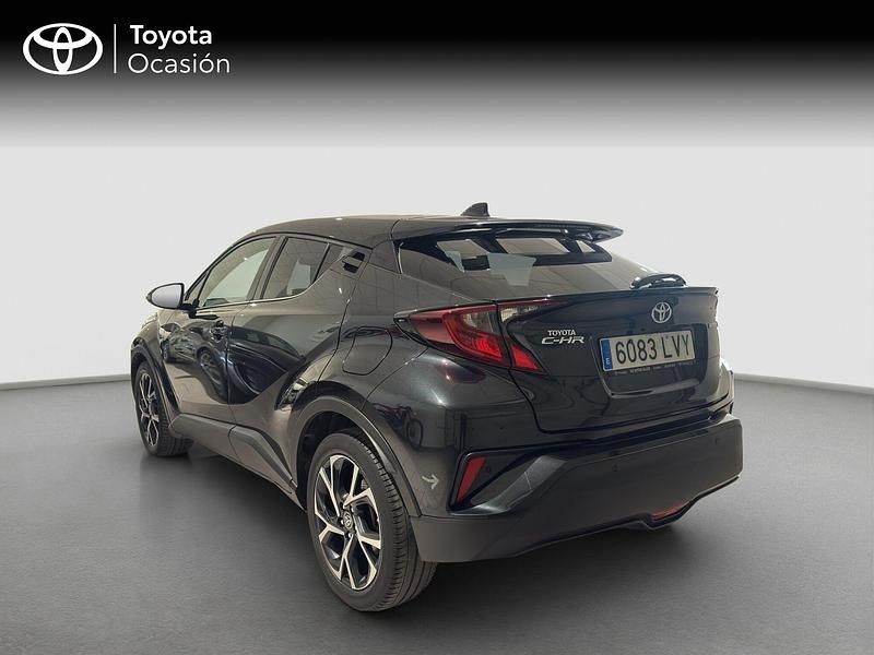 Usado Toyota C-HR Advance 122 CV (89 kW) 2022 Negro SUV