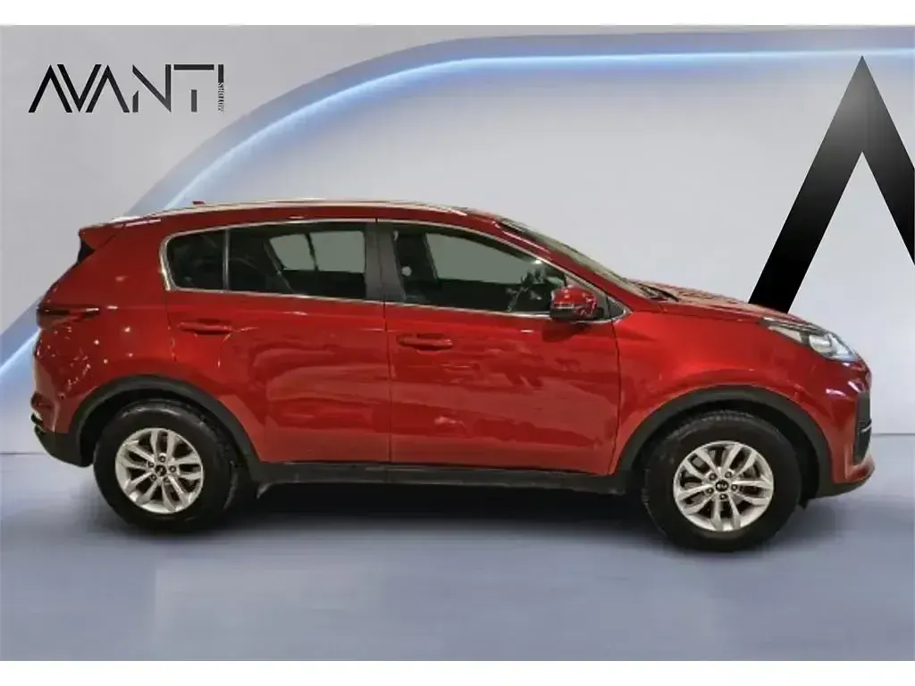 Usado Kia Sportage 136 CV (100 kW) 2021 Rojo SUV