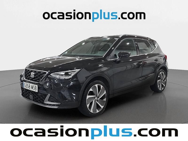 Usado Seat Arona FR 150 CV (110 kW) 2024 Negro SUV