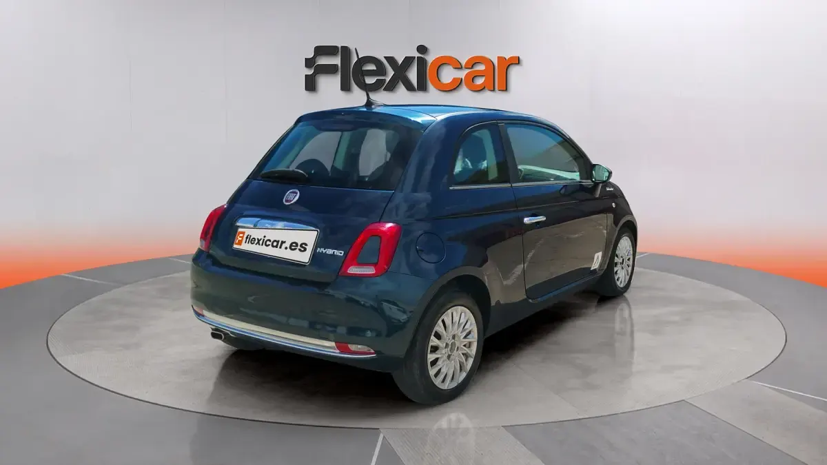 Usado Fiat 500 Dolcevita 71 CV (52 kW) 2021 Azul Berlina
