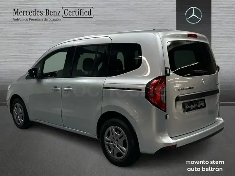 Usado Mercedes Citan 110 95 CV (69 kW) 2025 Gris / plata Monovolumen