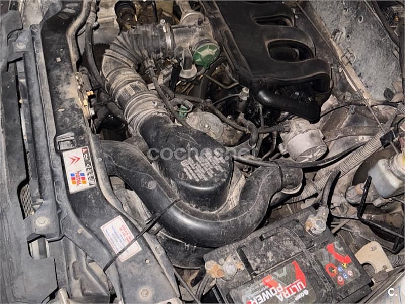 Usado Citroën C15 60 CV (44 kW) 2002 Blanco Van