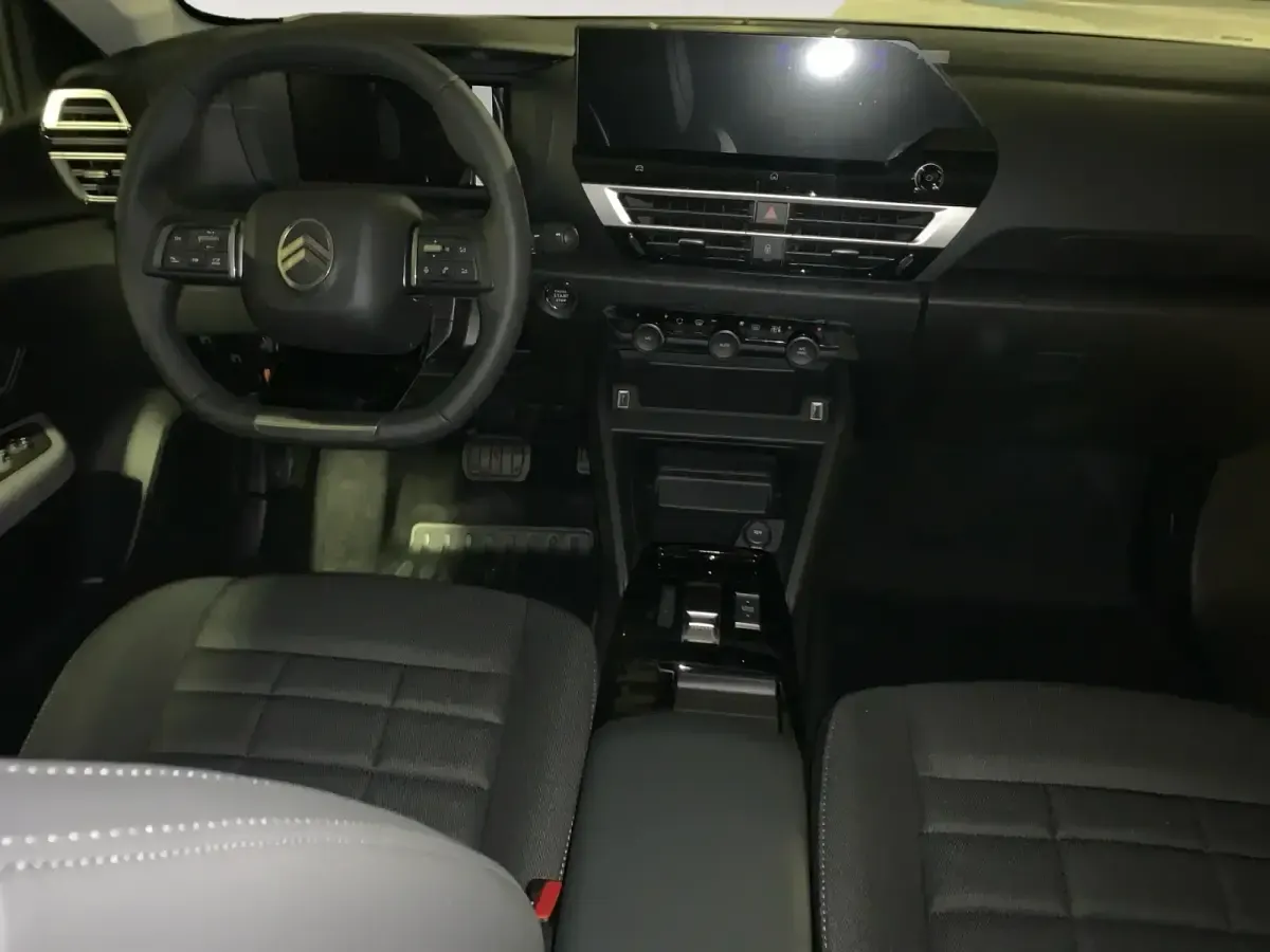 Nuevo Citroën DS6 136 CV (100 kW) 2026 Azul